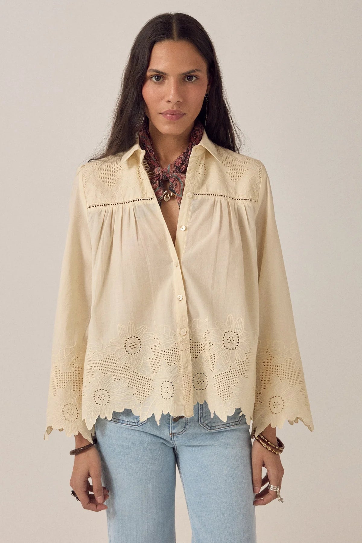 ARBIND BLOUSE maison hôtel 
Ivory