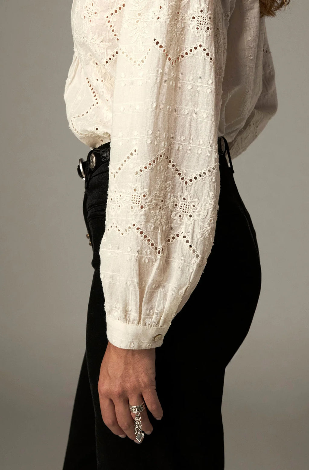 RENATA BLOUSE Maison Hôtel 
CHANTILLY