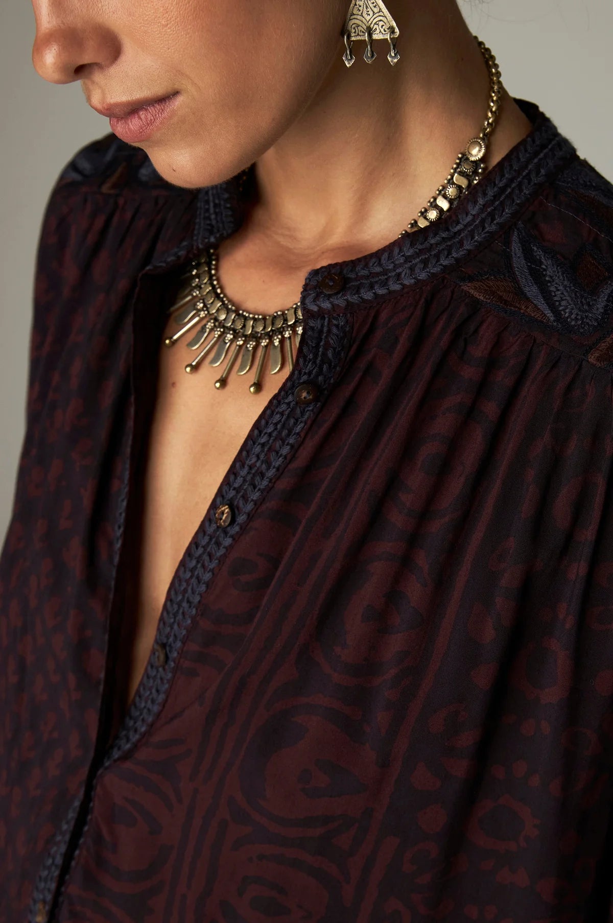 MARIE BLOUSE Maison hôtel